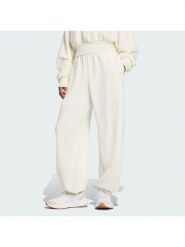 Adidas Spodnie dresowe Soft Lux JV9896 Kremowy Regular Fit. Białe spodnie dresowe damskie Adidas, l, bez wzorów, z dresówki. Za 329.99 zł.