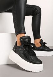 Czarne Sznurowane Sneakersy na Platformie Ozdobione Nitami Werirae. Czarne obuwie sportowe damskie Renee, bez zapięcia. Za 99.99 zł.