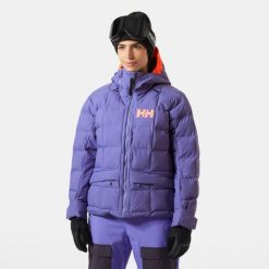 Damska kurtka narciarska Helly Hansen Emiko Ridable. Fioletowe kurtki damskie Helly Hansen, na zimę, bez wzorów, bez kaptura. Za 1,737.00 zł.