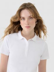 4F Koszulka polo slim damska - biała XL. Białe bluzki damskie 4F, xl, bez wzorów, z bawełny, bez kołnierzyka, bez ramiączek. Za 89.99 zł.