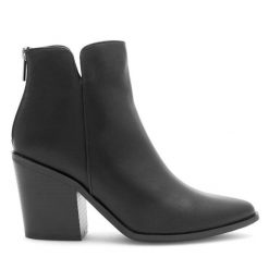 Botki Jenny Fairy. Czarne botki damskie Jenny Fairy, bez obcasa, na słupku, bez zapięcia. Za 159.99 zł.