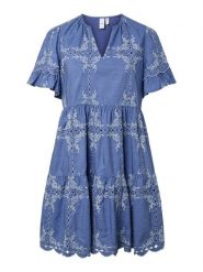 YAS Sukienka w kolorze niebieskim rozmiar: 34. Niebieskie sukienki damskie YAS, bez wzorów, z bawełny, bez ramiączek. Za 279.95 zł.