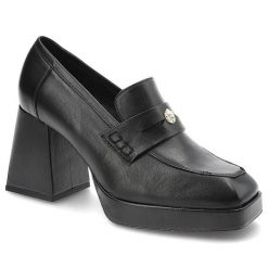 Czarne Półbuty Karino Eleganckie Skórzane Buty Na Obcasie. Czarne półbuty damskie Karino, z aplikacjami, ze skóry, bez obcasa, na obcasie, bez zapięcia. Za 299.00 zł.