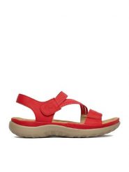 Rieker Sandały CEO-64870-33 Czerwony. Czerwone sandały damskie Rieker, bez wzorów, ze skóry, bez obcasa, na płaskiej podeszwie, bez zapięcia. Za 319.99 zł.