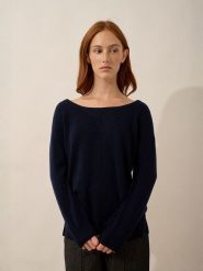 Just Cashmere Kaszmirowy sweter "Karen" w kolorze granatowym rozmiar: M. Niebieskie swetry klasyczne damskie Just Cashmere, m, z kaszmiru, bez kołnierzyka. Za 441.45 zł.