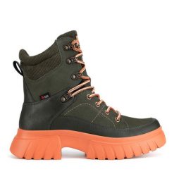 Trzewiki Rieker Revolution Lifestyle. Zielone botki damskie Rieker Revolution Lifestyle, bez obcasa, na płaskiej podeszwie, bez zapięcia. Za 431.99 zł.