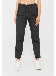 Bench Spodnie "Aff" w kolorze antracytowym rozmiar: 38. Czarne spodnie materiałowe damskie Bench, bez wzorów, z materiału. Za 123.25 zł.