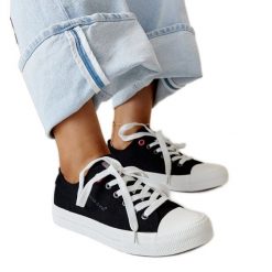 Czarne materiałowe damskie trampki Cross Jeans. Czarne trampki damskie bez wzorów, z jeansu, bez zapięcia. Za 124.54 zł.
