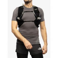 Kamizelka biegowa Inov-8 Ultrapac Pro 8. Czarne kamizelki damskie Inov-8, l, bez wzorów, bez kaptura. Za 654.55 zł.