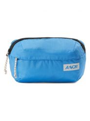 AEVOR Saszetka "Ease" w kolorze niebieskim - 22 x 14 x 5 cm rozmiar: onesize. Niebieskie nerki i saszetki damskie AEVOR, bez wzorów, z materiału. Za 60.99 zł.