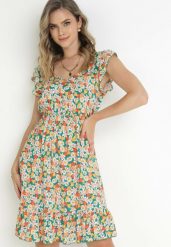 Zielono-Biała Sukienka Mini z Gumką w Pasie i Falbankami z Bawełny Shelbin. Zielone sukienki damskie Born2be, bez wzorów, z bawełny, bez ramiączek. Za 79.99 zł.