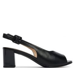 Sandały Caprice. Czarne sandały damskie Caprice, bez wzorów, bez obcasa, na słupku, bez zapięcia. Za 319.99 zł.