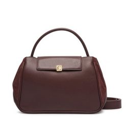 Torebka Coccinelle. Czerwone torebki klasyczne damskie Coccinelle, bez dodatków. Za 1,549.00 zł.