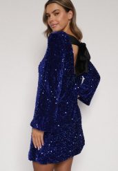 Niebieska Cekinowa Sukienka z Odkrytymi Plecami i Wiązaniem Diadina. Niebieskie sukienki damskie Born2be, z aplikacjami, z elastanu, eleganckie, bez ramiączek. Za 169.99 zł.