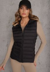 Czarna Przejściowa Kamizelka z Pikowaniem i Kapturem Neatwenna. Czarne kamizelki damskie Renee, l, bez wzorów, z jeansu, z kapturem. Za 79.99 zł.