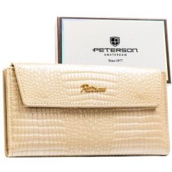 Poziomy portfel damski ze skóry ekologicznej w beżowym kolorze z tłoczeniem na wzór skóry krokodyla - Peterson. Brązowe portfele damskie Peterson, z aplikacjami, ze skóry ekologicznej. Za 69.00 zł.