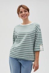 Bluza oversize w paski z szerokimi rękawami oliwkowa. Zielone bluzy damskie MOODO, l, bez wzorów, z bawełny, bez kaptura. Za 99.99 zł.