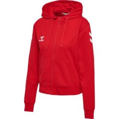 Damska bluza z kapturem zapinana na zamek Hummel Go 2.0 Chevron. Czerwone bluzy damskie Hummel, bez wzorów, z kapturem. Za 262.50 zł.
