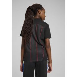 Młodzieżowa koszulka przedmeczowa AC Milan PUMA Black For All Time Red. Czarna bluzki damskie Puma, l, bez wzorów, bez kołnierzyka, bez ramiączek. W wyprzedaży za 174.00 zł.
