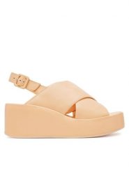 HÖGL Sandały Lucie 9-102500 Pomarańczowy. Brązowe sandały damskie Högl, bez wzorów, ze skóry, bez obcasa, na koturnie, bez zapięcia. Za 489.99 zł.
