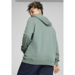Damska bluza z kapturem z logo No.1 ESS PUMA Green Moon. Zielone bluzy damskie Puma, m, bez wzorów, z kapturem. W wyprzedaży za 94.00 zł.