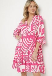 Różowa Bawełniana Sukienka o Rozkloszowanym Kroju z Geometrycznym Wzorem Talienna. Czerwone sukienki damskie Born2be, bez wzorów, z bawełny, eleganckie, bez ramiączek. Za 69.99 zł.