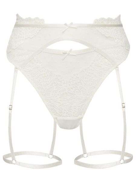 Hunkemöller Stringi 302384 Écru. Stringi Hunkemöller, bez wzorów, z syntetyku. Za 89.99 zł.