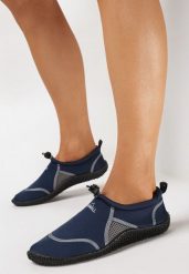Granatowe Elastyczne Buty Sportowe do Wody Ralvie. Niebieskie obuwie sportowe casual damskie Born2be, z bawełny, trekkingowe. Za 34.99 zł.