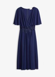 Sukienka koktajlowa z koronkowymi aplikacjami. Niebieskie sukienki damskie bonprix, z aplikacjami, z koronki, eleganckie, bez ramiączek. Za 289.99 zł.