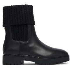 Botki LAUREN RALPH LAUREN. Czarne botki damskie Lauren Ralph Lauren, bez obcasa, na płaskiej podeszwie, bez zapięcia. Za 1,199.00 zł.