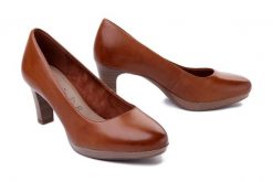 TAMARIS 1-22410-41 muscat, czółenka damskie. Brązowe czółenka damskie Tamaris, bez wzorów, bez obcasa. Za 181.93 zł.