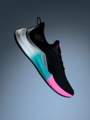 4F Buty treningowe STEP CONTROL 1.0 damskie - czarne 37. Czarne obuwie sportowe damskie 4F, na fitness i siłownię. Za 229.99 zł.