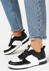 Biało-Czarne Sneakersy z Imitacji Skóry Zdobione Wstawkami Naini. Białe obuwie sportowe damskie Born2be, ze skóry, przed kostkę, bez zapięcia. Za 44.99 zł.