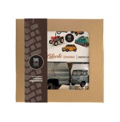 Żuk A11 — paczka (Zawartość paczki: koszulka - torba - kubek - słodycze; Rozmiar koszulki / bluzy: M (damska); Kolor koszulki / bluzy: czarny; Rodzaj. Czarne koszulki damskie nikiniki, m, bez wzorów, z bawełny, bez kołnierzyka, bez ramiączek. Za 179.00 zł.