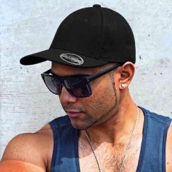 Czapka Bejsbolówka Unisex Kansas Headwear. Czerwone czapki z daszkiem damskie RESULT, bez wzorów, z bawełny. Za 38.99 zł.