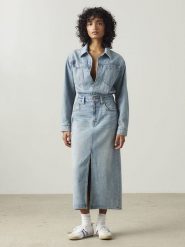 Levi's Sukienka dżinsowa w kolorze błękitnym rozmiar: 26. Niebieskie sukienki damskie Levi's, bez wzorów, z bawełny, bez ramiączek. Za 194.95 zł.