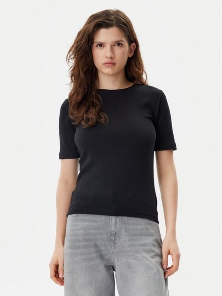 Gap T-Shirt 679172-00 Czarny Stretch Fit. Czarne t-shirty damskie GAP, l, bez wzorów, z bawełny, bez kołnierzyka. Za 86.99 zł.