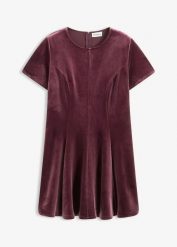 Sukienka mini z miękkiego aksamitu. Czerwone sukienki damskie bonprix, bez wzorów, bez ramiączek. Za 149.99 zł.