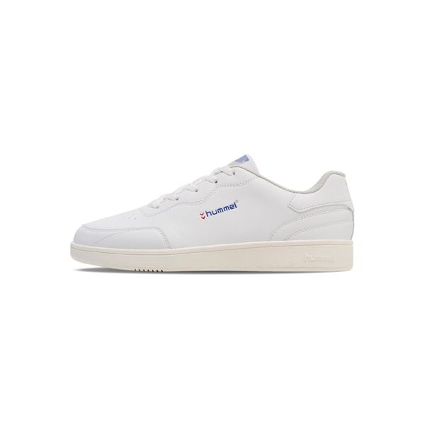 Sneakersy Hummel Match Point MP. Białe obuwie sportowe damskie Hummel, bez zapięcia, na fitness i siłownię. Za 255.00 zł.