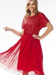 Sukienka Model A689 Red - awama. Czerwone sukienki damskie Awama, bez wzorów, z elastanu, eleganckie, bez ramiączek. Za 356.58 zł.