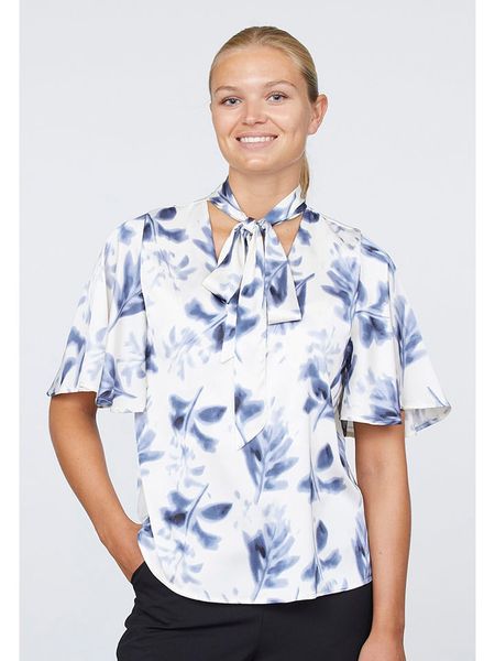 SisterS point Bluzka w kolorze biało-niebieskim rozmiar: XS. Białe bluzki damskie Sisters Point, xs, bez wzorów, bez kołnierzyka, bez ramiączek. Za 41.79 zł.