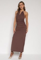 Brązowa Sukienka Koktajlowa z Dekoltem Halter i Odkrytymi Plecami Sewrina. Brązowe sukienki damskie Born2be, bez wzorów, z jedwabiu, eleganckie, bez ramiączek. Za 129.99 zł.