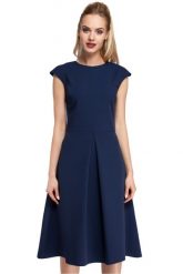 Elegancka sukienka trapezowa z kontrafałdą wizytowa granatowa. Niebieskie sukienki damskie Sukienki.shop, bez wzorów, z elastanu, eleganckie, bez ramiączek. Za 139.00 zł.