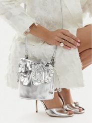 GINO ROSSI Torebka EO-ROSE-LA224-19454 Srebrny. Szare torebki klasyczne damskie Gino Rossi, ze skóry, bez dodatków. Za 299.99 zł.