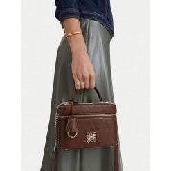 Torebka Nine West. Brązowe kuferki damskie Nine West, bez wzorów, bez dodatków. Za 279.99 zł.