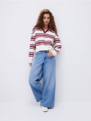 Bluza w paski z kołnierzykiem - wielobarwny. Bluzy damskie Reserved, l, bez wzorów, z bawełny, bez kaptura. W wyprzedaży za 59.99 zł.
