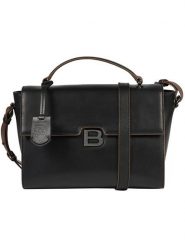 Burkely Skórzana torebka "Modest Meghan" w kolorze czarnym - 26 x 18 x 7 cm rozmiar: onesize. Czarne torebki klasyczne damskie Burkely, z materiału, przez ramię, bez dodatków. Za 274.75 zł.