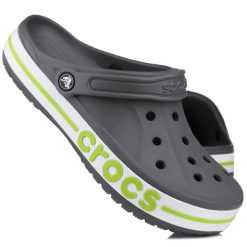 Klapki sportowe Crocs CROCBAND. Białe klapki damskie Crocs, bez wzorów, bez obcasa, bez zapięcia. W wyprzedaży za 219.00 zł.