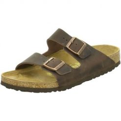Klapki Birkenstock Arizona. Brązowe klapki damskie Birkenstock, bez wzorów, z jeansu, bez obcasa, bez zapięcia. Za 526.25 zł.