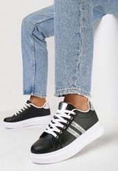 Czarne Sneakersy na Grubej Podeszwie z Błyszczącymi Detalami z Cyrkoniami Elysiena. Czarne obuwie sportowe damskie Born2be, z materiału, bez zapięcia. Za 79.99 zł.
